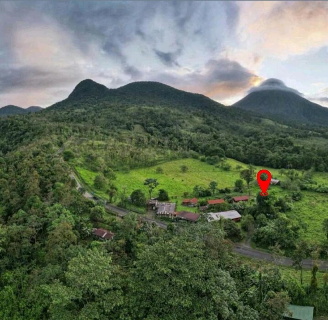 Flora Glamping De Abuela Villa La Fortuna Exterior photo